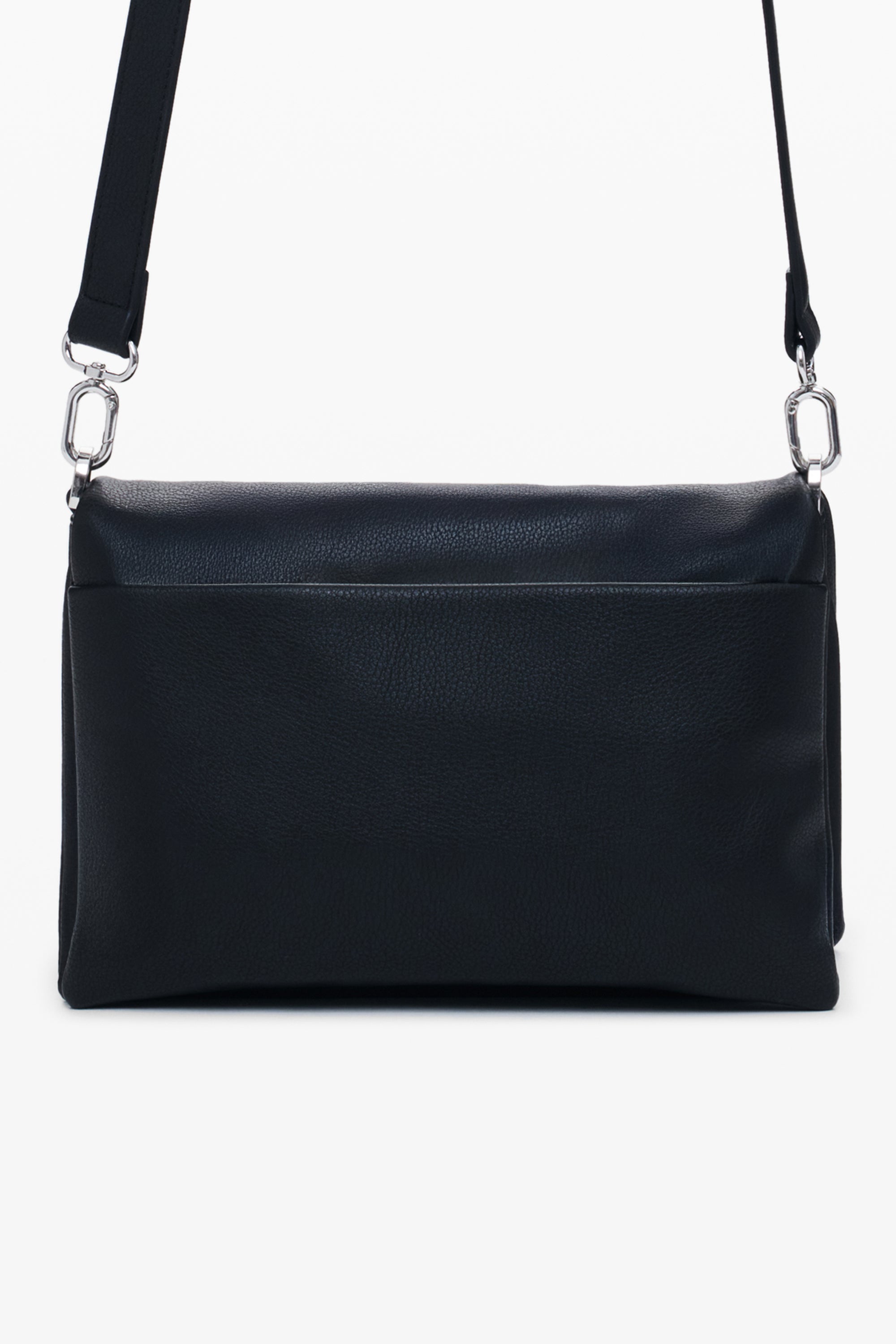 BOLSO NEGRO DE MUJER DESIGUAL 