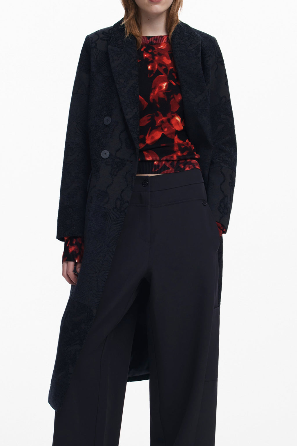 ABRIGO NEGRO DE MUJER DESIGUAL 