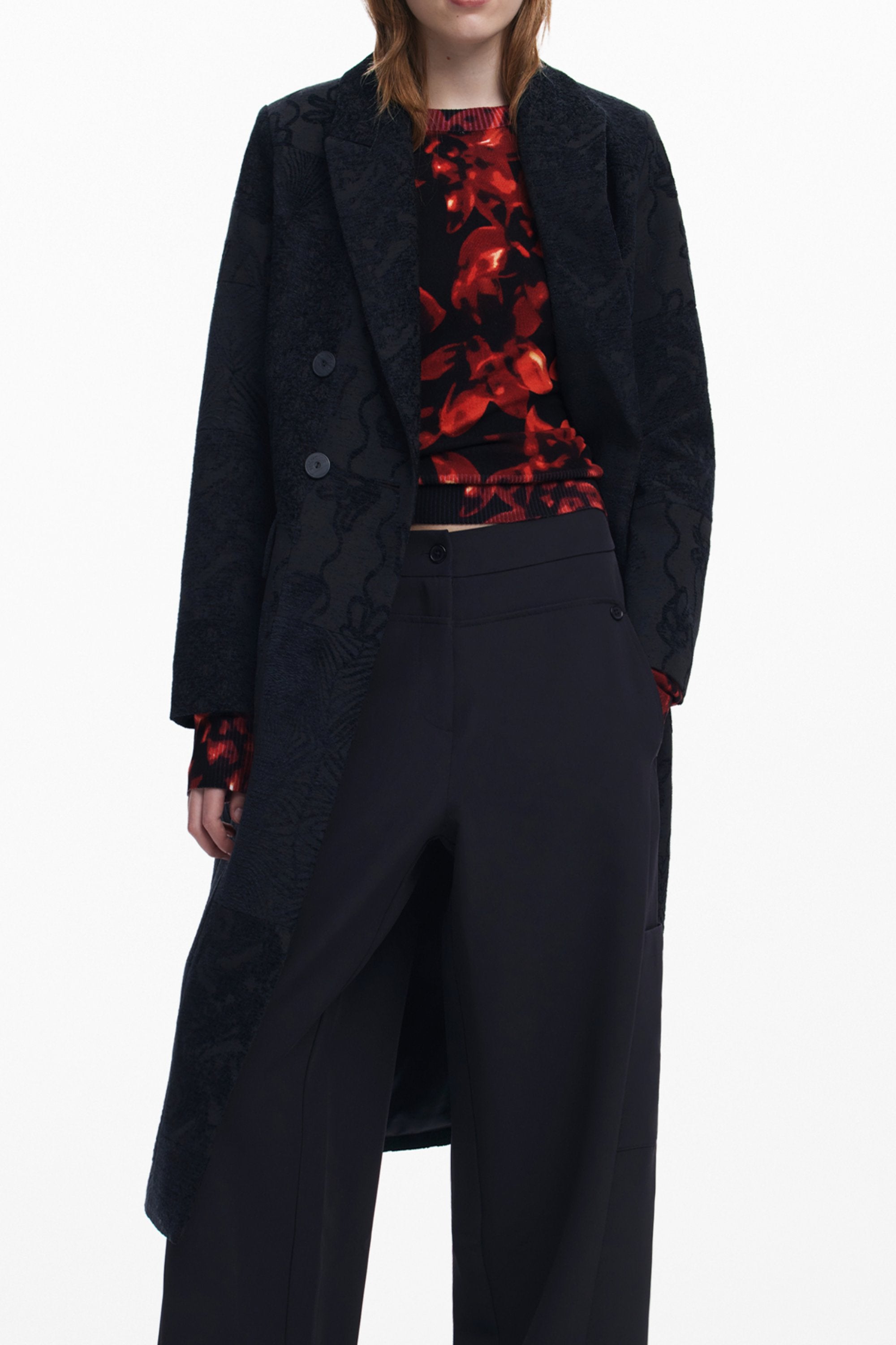 ABRIGO NEGRO DE MUJER DESIGUAL 