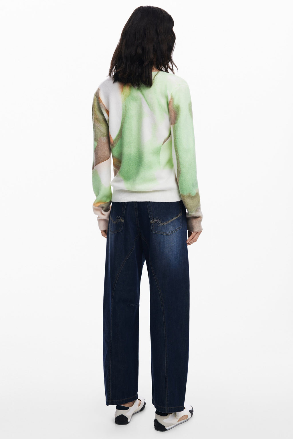 SUÉTER VERDE DE MUJER DESIGUAL 