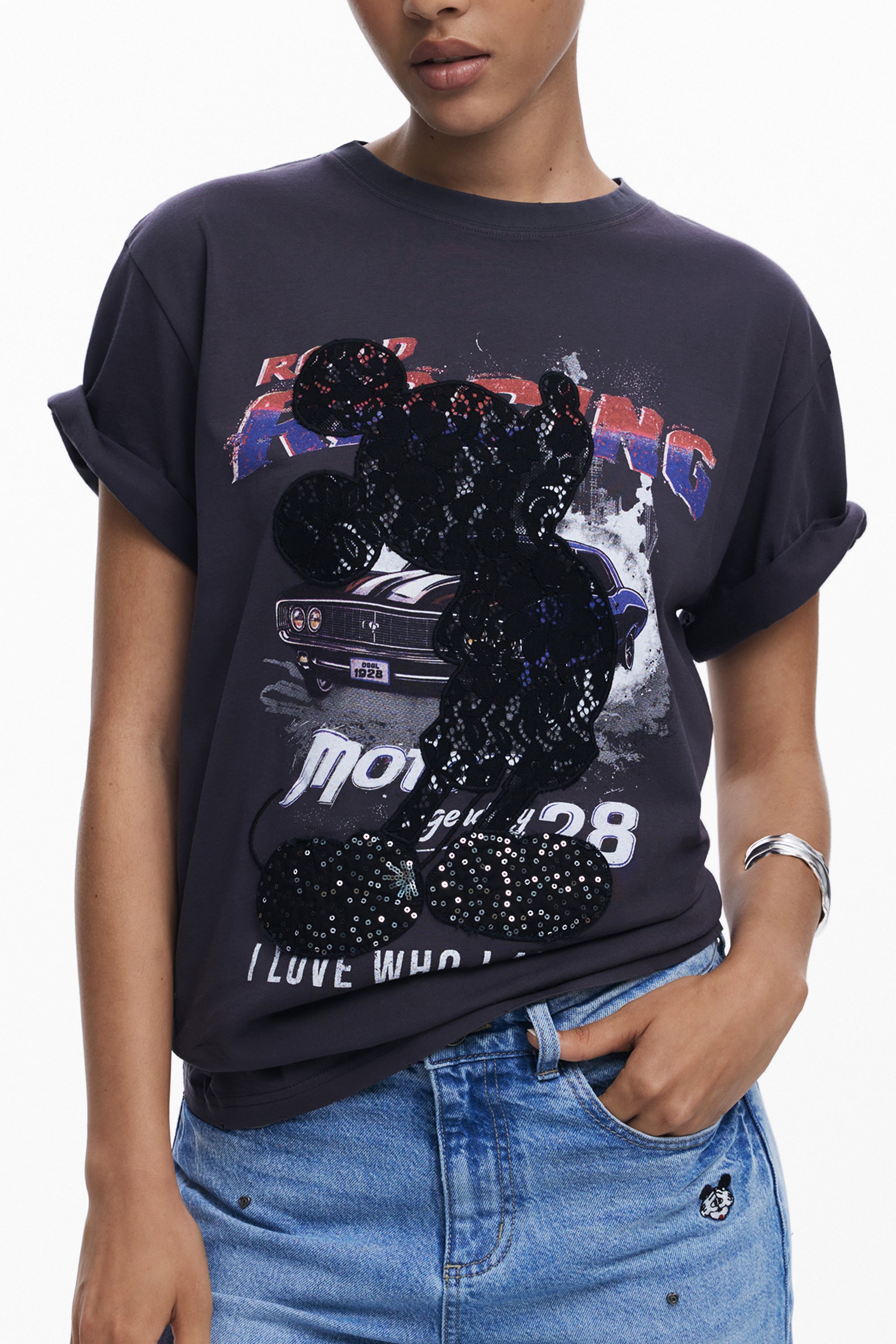 CAMISETA DE MANGA CORTA DE MUJER DESIGUAL NEGRA 