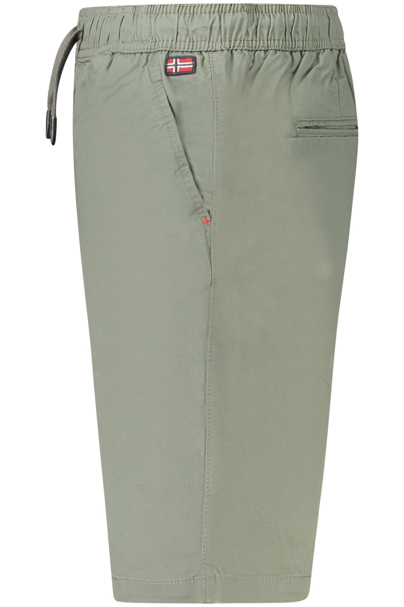 BERMUDAS VERDES PARA HOMBRE DE NORUEGA 1963 